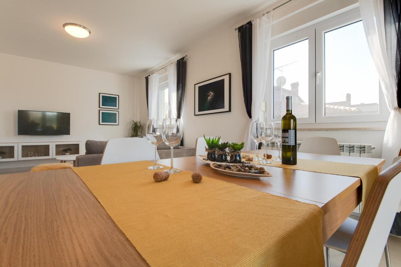 Villa Cera Pula Exteriör bild